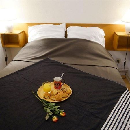 Studio Calme Avec Balcon Plein Sud, Parking Prive, Proche Thermes Et Centre-Ville - Fr-1-313-149 Bagnères-de-Luchon 외부 사진